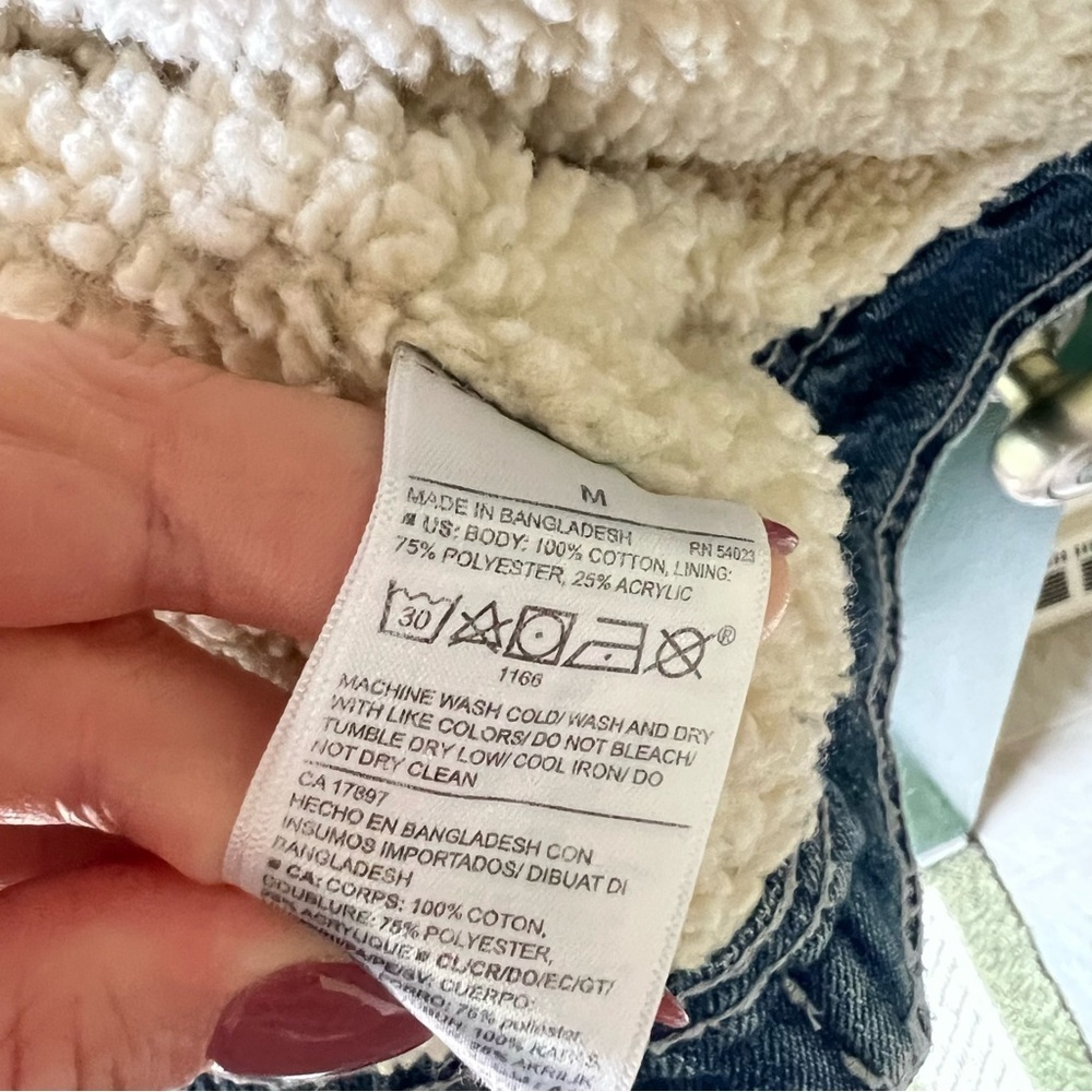 Old Navy Off-White Sherpa Jacket - Picture 4 of 5
